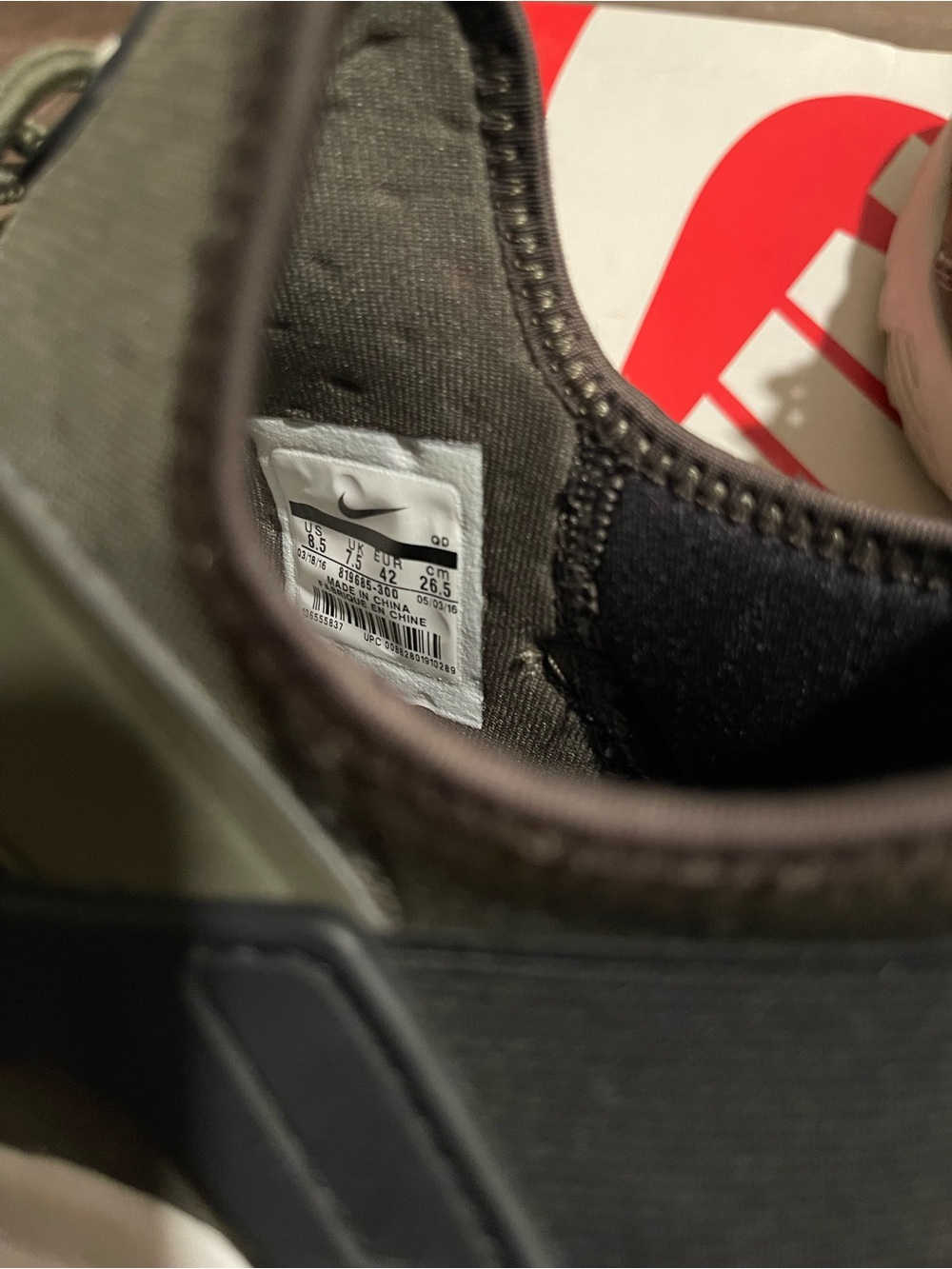 Nike Air Huarache Run Ultra. Men’s 8.5 - Picture 5 of 7